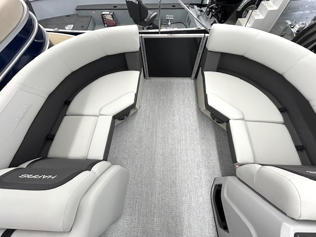 2025 Harris CRUISER 190 with  60 HP ELPT CT Mercury - Photo 6